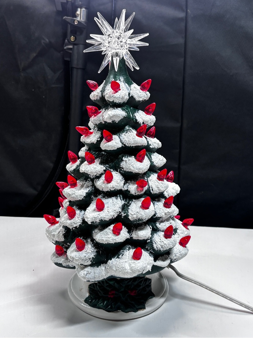 Darice Ceramic Christmas Tree Decorated W/lights Cord No Bulb Red Star Vtg - Picture 5 of 16